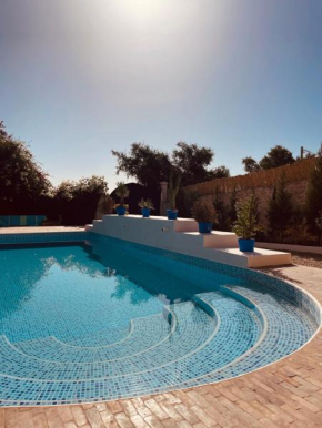 Villa OOM